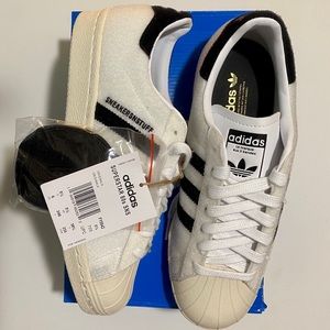 New adidas “Originals Superstar 80s ”SNS Kinenbi (FY0642) Size 6 Damaged Box